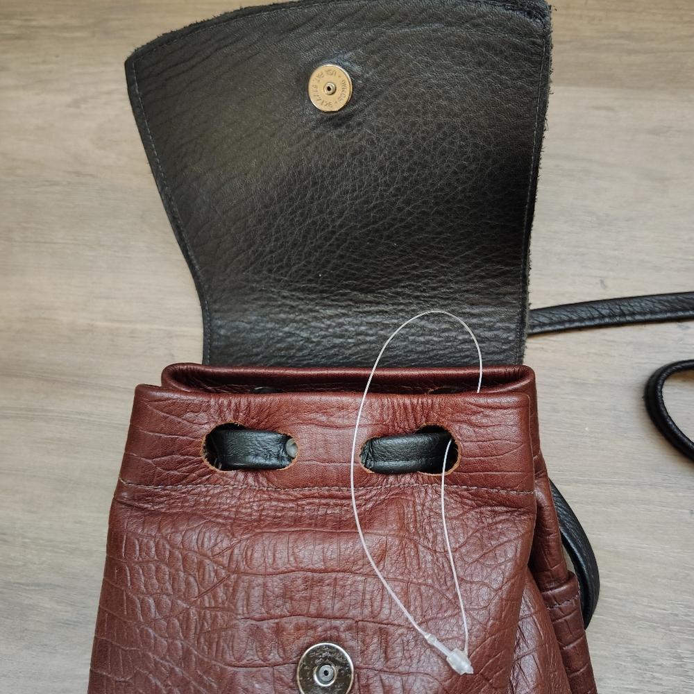 Thomas Leathers Mini Drawstring Bucket Bag 5" X7"X3" 20" Drop - Picture 3 of 9